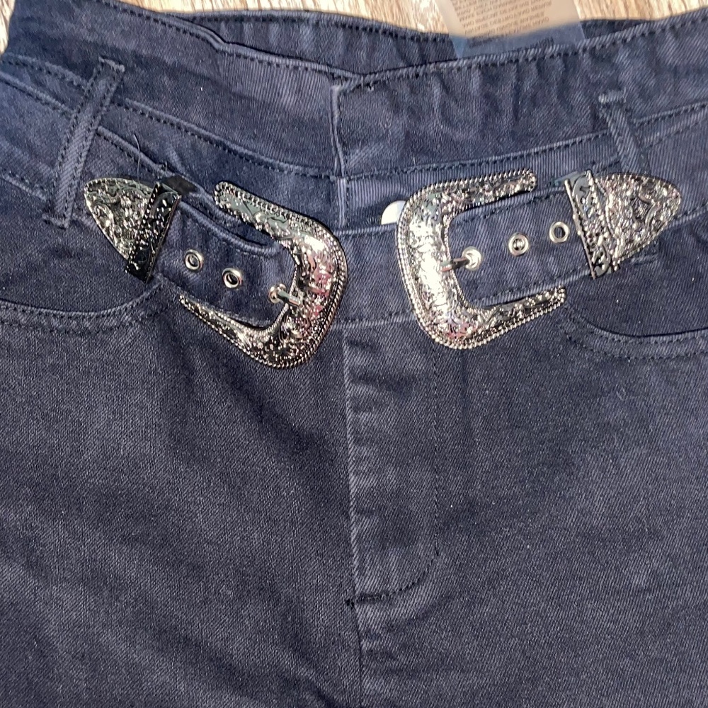 “Nashville Nights” Black shorts - Picture 3 of 7
